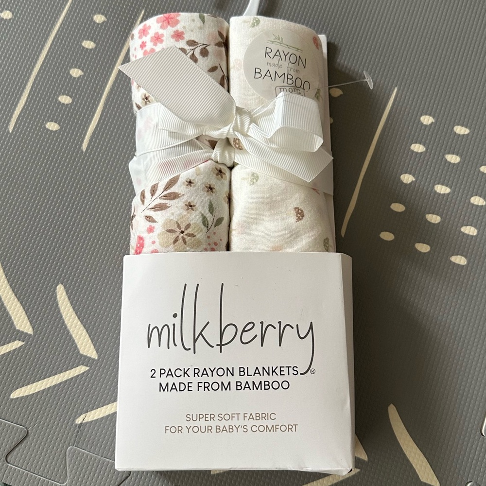 Milkberry Bamboo Swaddles